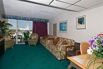 Desert Inn Resort Hotel And Suites Daytona Beach Exterior foto